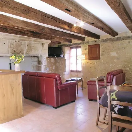 2 Bedroom In *